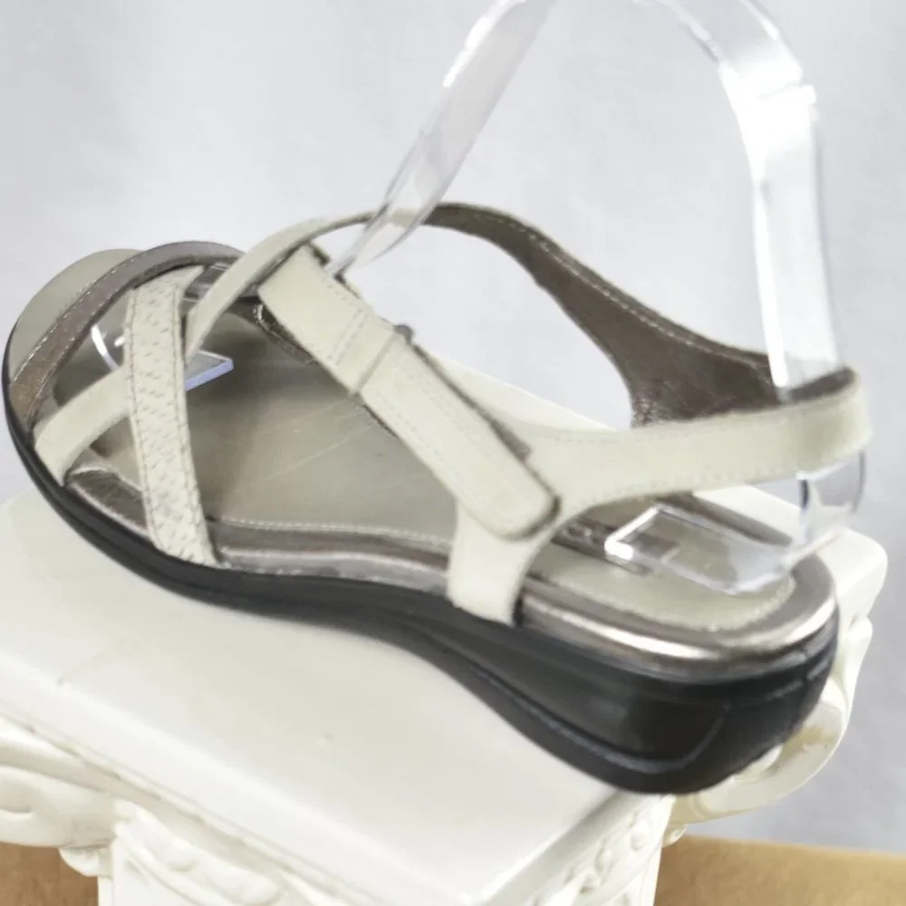Ecco Felicia Light Gray And Pewter Strappy Leather Sandal Size 37 (US 6-6.5)